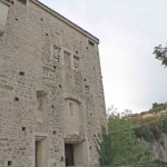 photo ©EMRE d.o.o. Entrance to the castle of Pazin