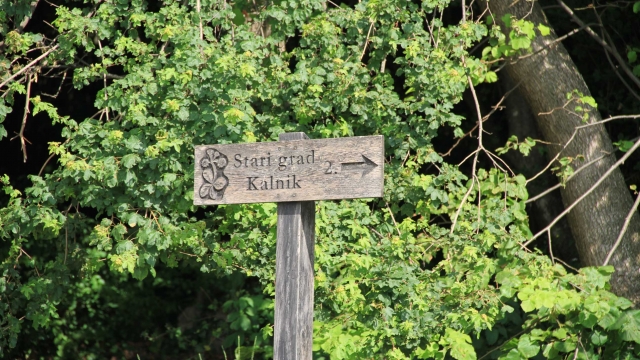 sign post Kalnik