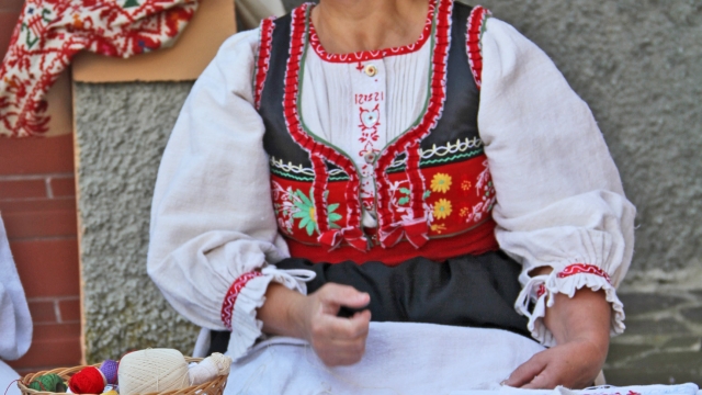 photo ©EMRE d.o.o. Festival Varaždinskih dvorišta - traditional handcraft